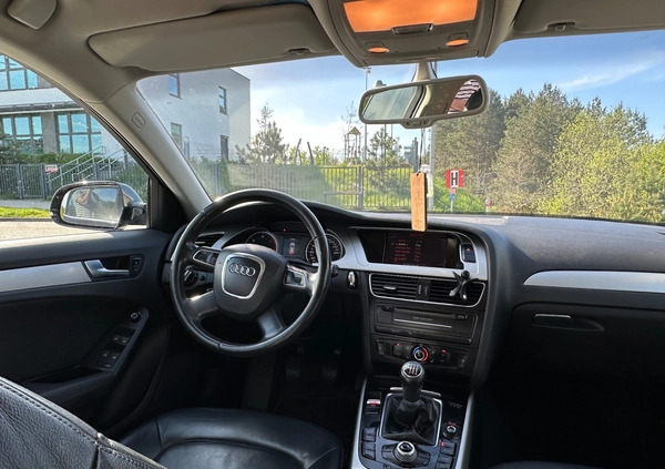 Audi A4 cena 39900 przebieg: 223000, rok produkcji 2010 z Gdynia małe 46